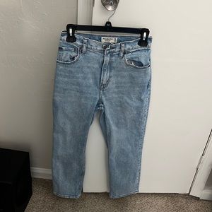 Abercrombie Ankle Straight Ultra High Rise